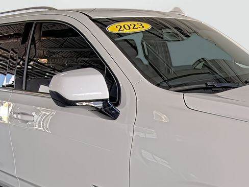 Certified 2023 Chevrolet Tahoe LT AWD/4WD image 17