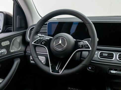 New 2026 Mercedes-Benz GLS 450 GLS 450 image 12