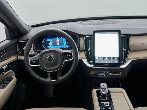 New 2026 Volvo XC90 B5 Plus w/ Protection Package AWD/4WD image 26