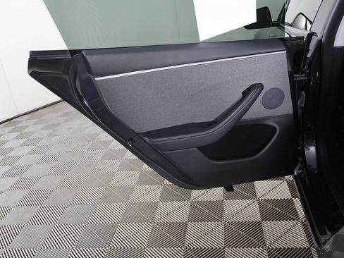 Used 2024 Tesla Model 3 Long Range RWD image 29