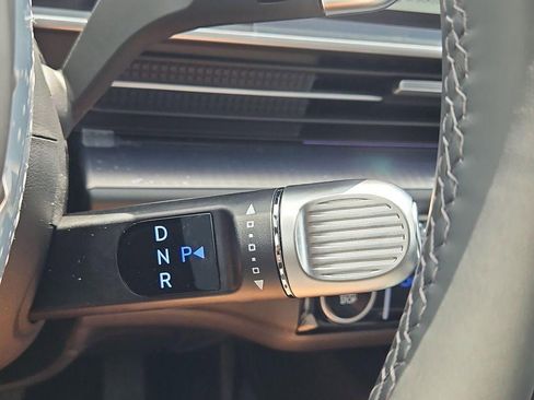 New 2025 Hyundai Ioniq 6 SEL image 17