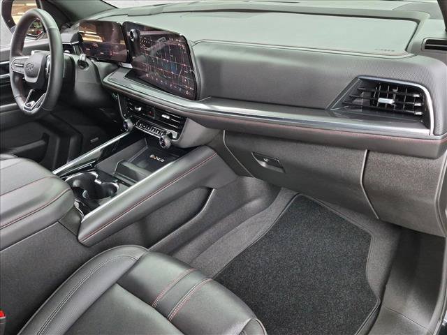 Used 2025 Chevrolet Tahoe RST w/ Comfort Package RWD image 22