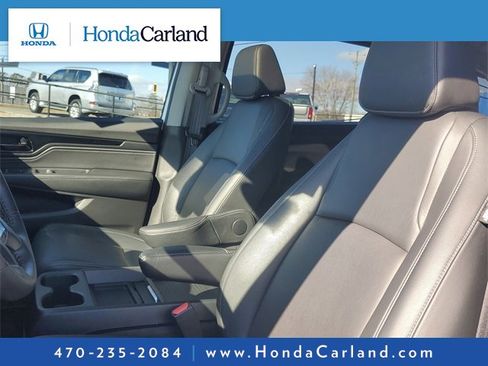 Certified 2024 Honda Odyssey Touring image 12