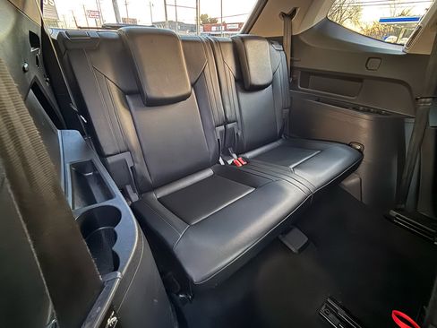 Used 2018 Volkswagen Atlas SE image 4