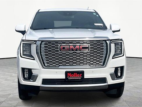 Used 2023 GMC Yukon XL Denali image 3