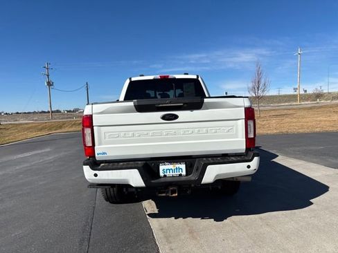 Used 2021 Ford F350 Lariat image 4