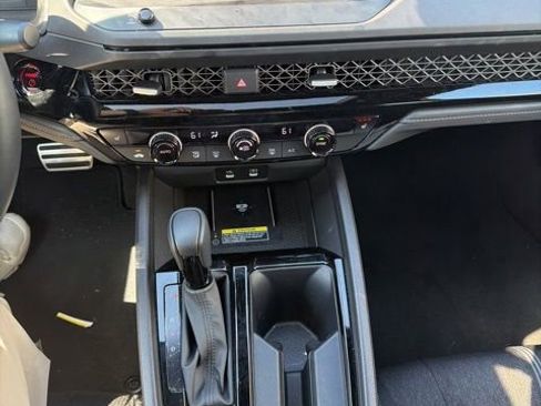 Used 2025 Honda Accord Sport image 13
