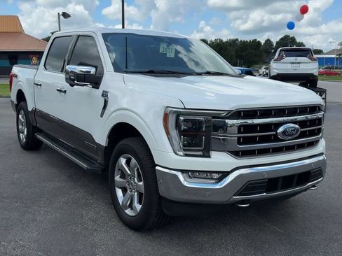 Used 2022 Ford F150 Lariat w/ Equipment Group 502A High AWD/4WD image 9