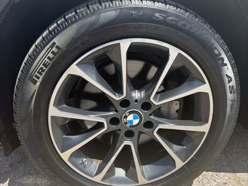 Used 2016 BMW X5 xDrive40e AWD/4WD image 5
