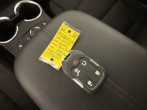 Used 2023 GMC Terrain SLE w/ Driver Convenience Package AWD/4WD image 23