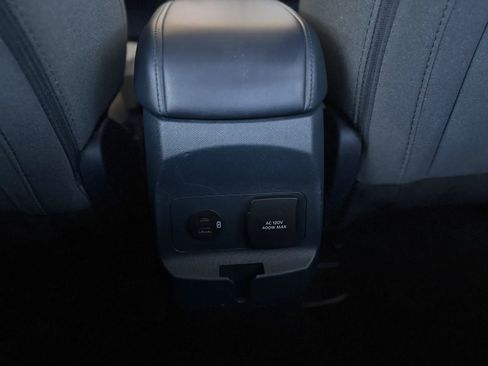 Used 2024 Ford Maverick XLT w/ XLT Luxury Package FWD image 13
