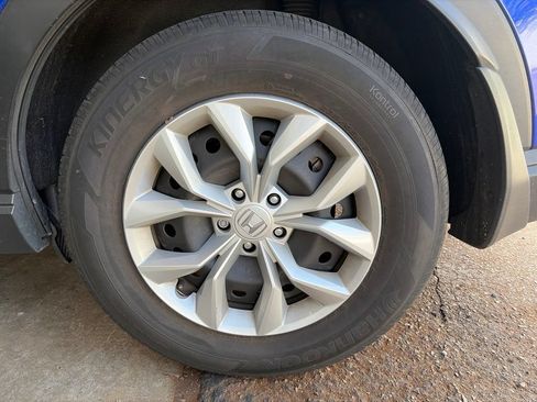 Used 2024 Honda CR-V LX image 30