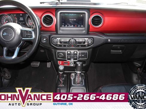 Used 2018 Jeep Wrangler Unlimited Rubicon image 30