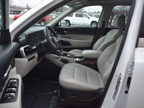 Used 2023 Kia Telluride S w/ S Sunroof Package image 13