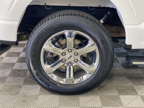 Used 2022 Ford F150 Lariat w/ Equipment Group 502A High image 40