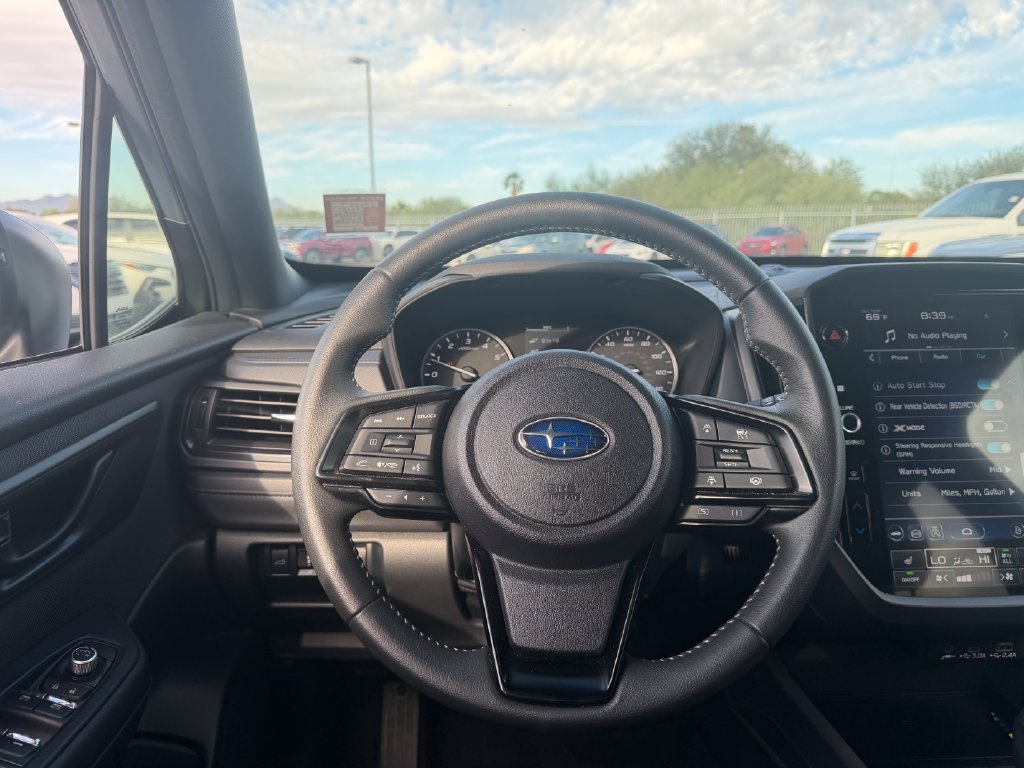 Used 2025 Subaru Forester Premium AWD/4WD image 8