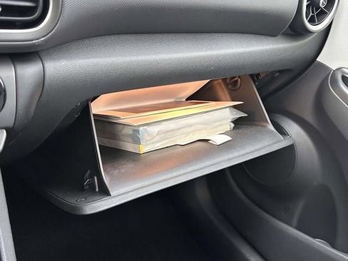 Used 2023 Hyundai Kona SEL w/ Convenience Package image 28