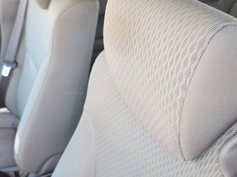 Used 2010 Honda Element LX image 15