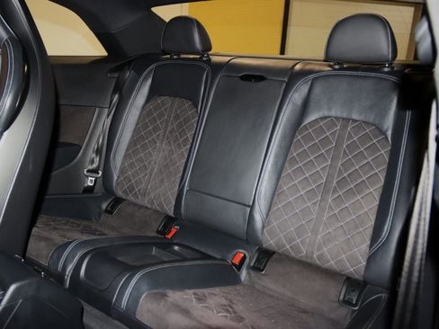 Used 2018 Audi RS 5 image 69