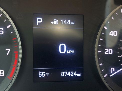 Used 2020 Hyundai Tucson Sport image 22