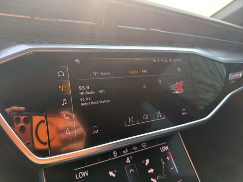 Used 2020 Audi A6 2.0T Premium Plus w/ Premium Plus Package image 28