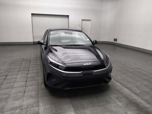 Used 2024 Kia Forte LXS w/ LXS Technology Package FWD image 14