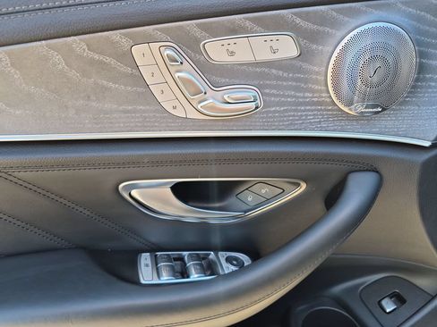 Used 2022 Mercedes-Benz E 53 AMG 4MATIC Sedan image 19