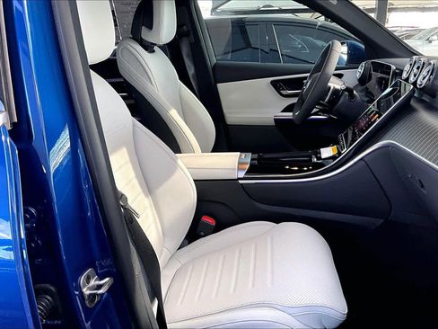 Certified 2026 Mercedes-Benz GLC 300 GLC 300 image 9