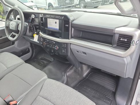 Certified 2024 Ford F350 XL w/ 360-Degree Camera Package RWD image 11