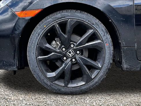 Used 2019 Honda Civic Sport image 9