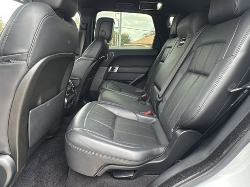 Used 2018 Land Rover Range Rover Sport HSE AWD/4WD image 15