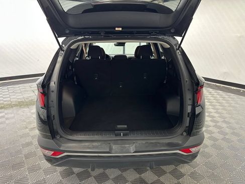 Used 2023 Hyundai Tucson SE FWD image 17