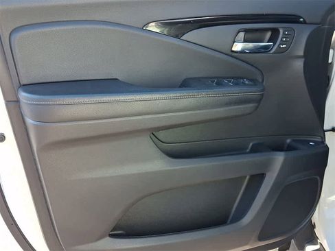 Used 2019 Honda Ridgeline RTL-E image 9