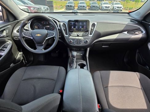 Used 2023 Chevrolet Malibu LT FWD image 24