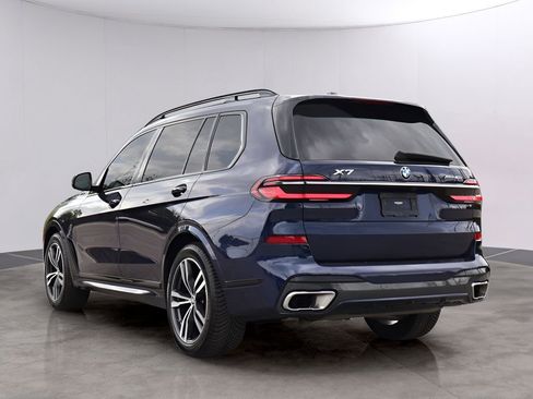 Used 2023 BMW X7 xDrive40i w/ Executive Package AWD/4WD image 5