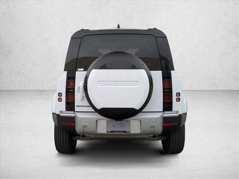Certified 2024 Land Rover Defender 110 S AWD/4WD image 7