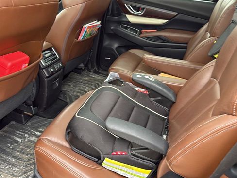 Used 2019 Subaru Ascent Touring w/ Popular Package #2A image 13
