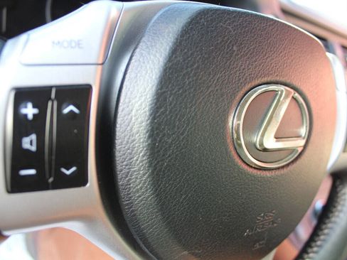 Used 2012 Lexus CT 200h Premium w/ Premium Audio Pkg FWD image 12