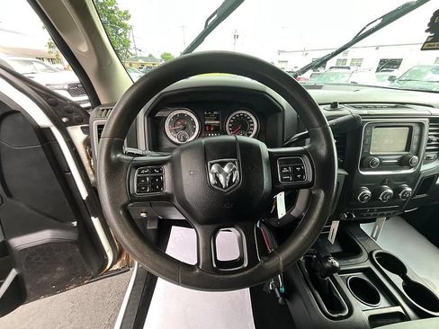 Used 2018 RAM 2500 Tradesman w/ Chrome Appearance Group AWD/4WD image 33