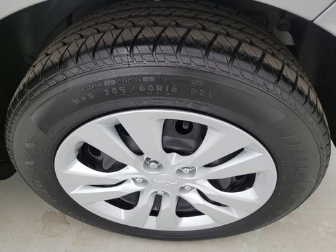 Used 2023 Kia Soul LX FWD image 31