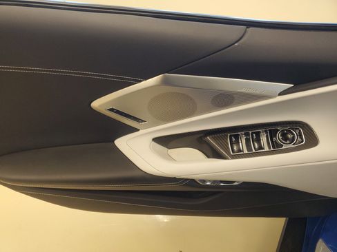 Used 2022 Chevrolet Corvette Stingray Preferred Conv image 18