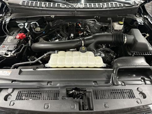 Used 2024 Ford Expedition Limited image 40