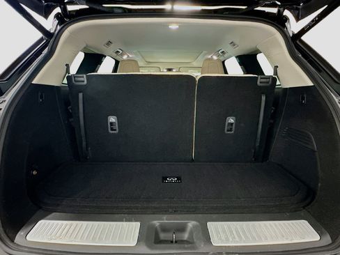 Used 2023 INFINITI QX60 Luxe w/ Cargo Package AWD/4WD image 32