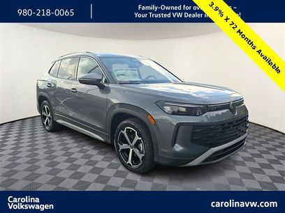 New 2025 Volkswagen Tiguan SE