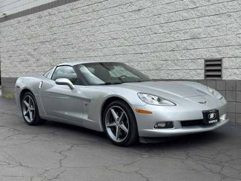 Used 2013 Chevrolet Corvette Coupe RWD image 17