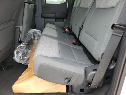 New 2025 Ford F250 XLT image 10