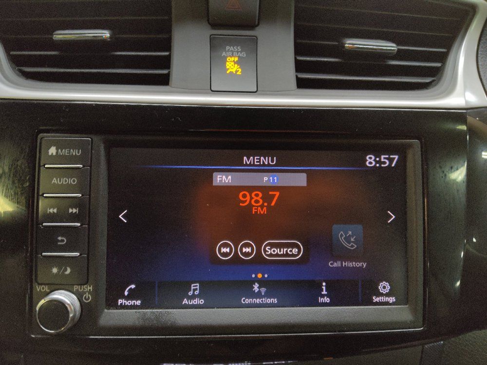 Used 2019 Nissan Sentra SR Turbo FWD image 25