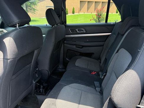 Used 2018 Ford Explorer XLT w/ Class II Trailer Tow Package AWD/4WD image 15