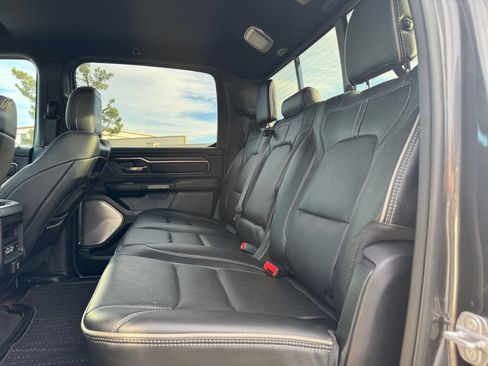 Used 2021 RAM 1500 Limited w/ Night Edition image 17
