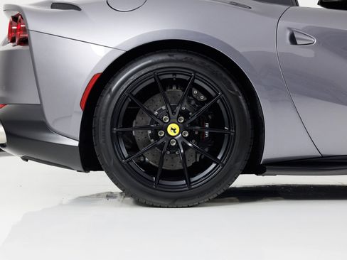 Used 2021 Ferrari 812 GTS RWD image 14